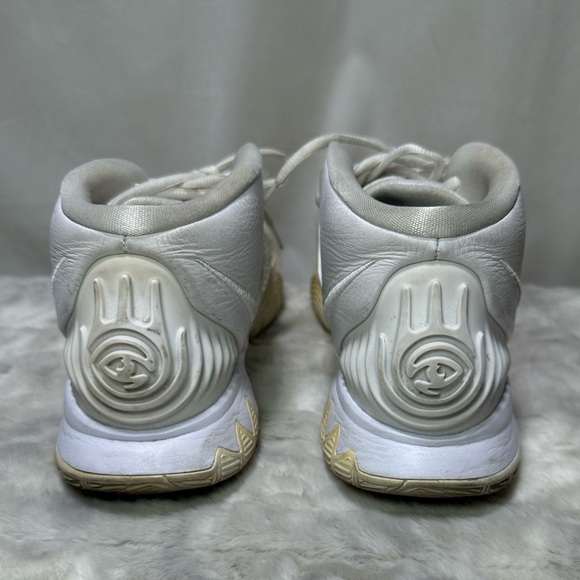 Nike Kyrie 6 Size 11 - Picture 4 of 5